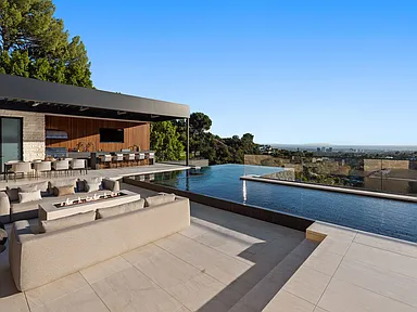 6359e63da830dc77a2aab7cc196b7570-cc_ft_384