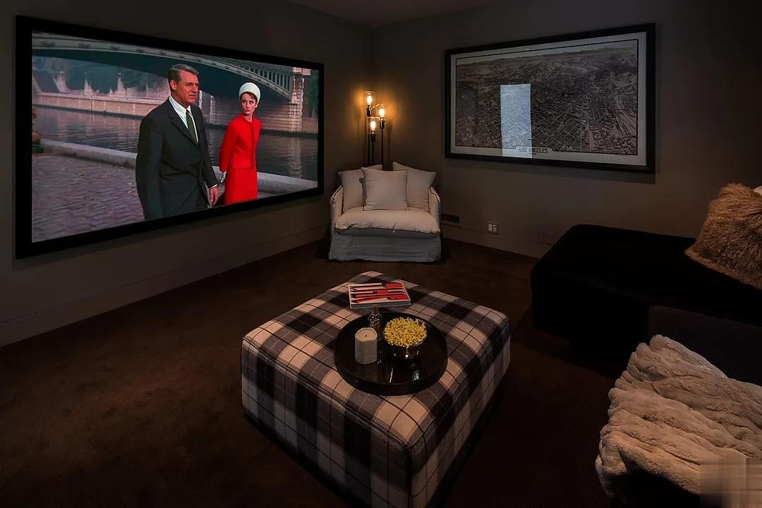 f7d59f7e52c778095089cc5d340d3326-uncropped_scaled_within_1536_1152