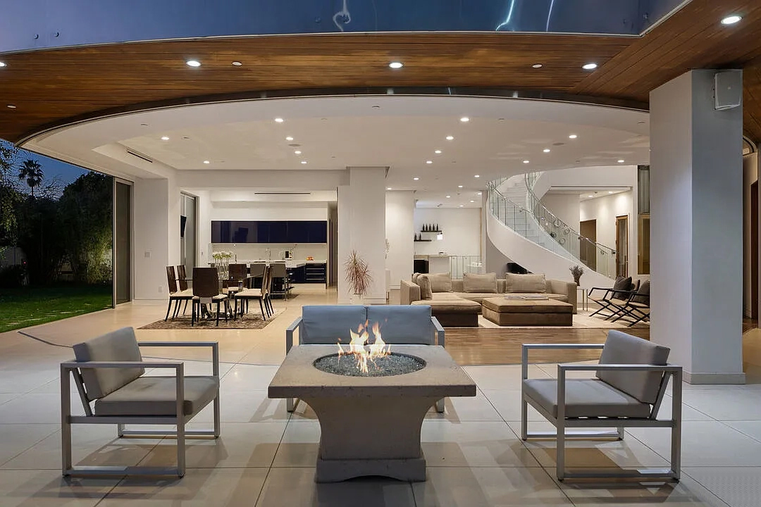 The Hercules Eight-3