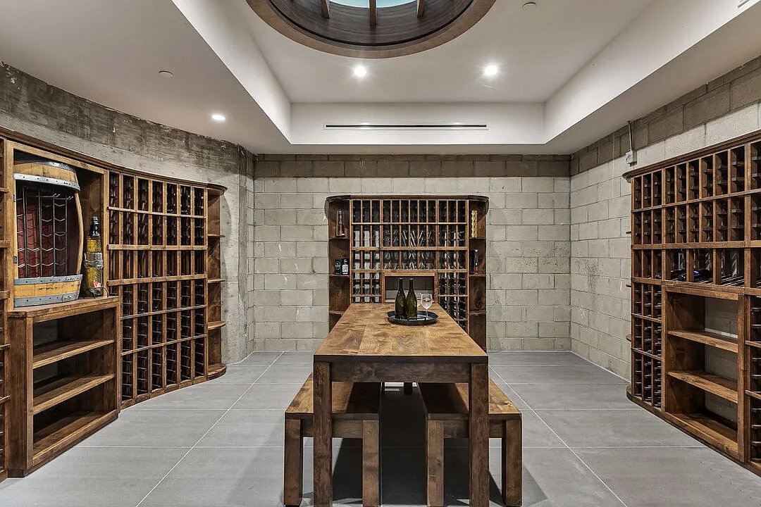 The Hercules Eight-4