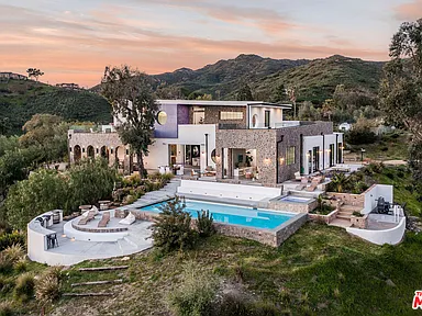 0b77857d48da08788c1c7f9880052f91-cc_ft_384