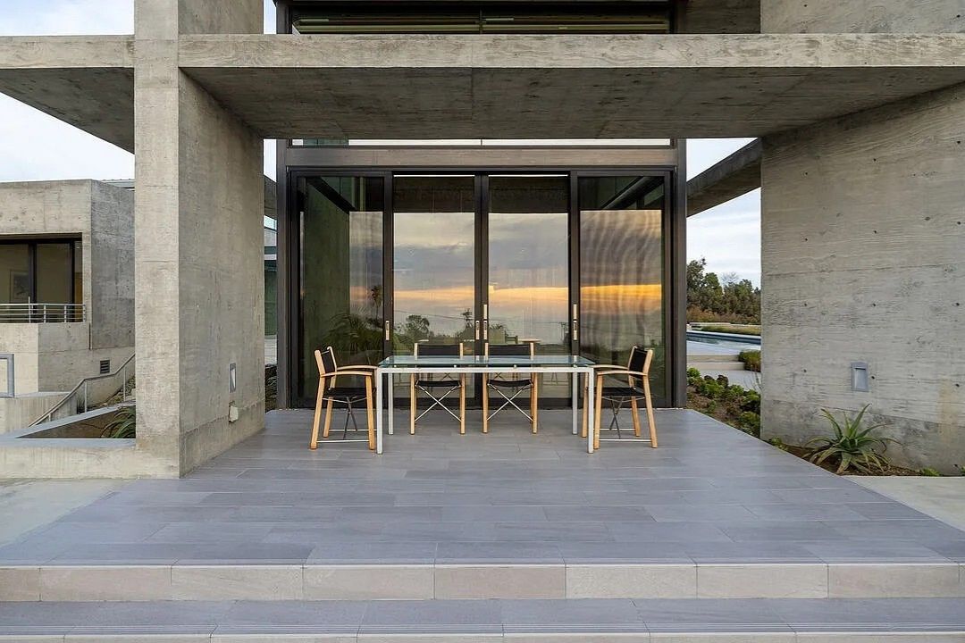 The Philip Two – 19