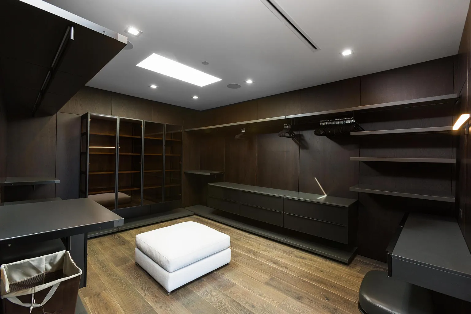 e5449ef7378a1fd80a415187a418a455-uncropped_scaled_within_1536_1152