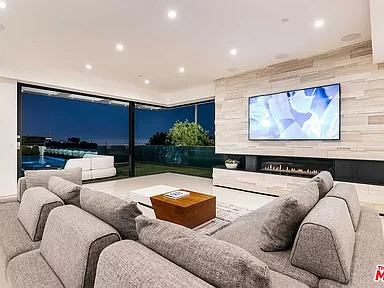 6b7aff324393db6329a9337a99fdff29-cc_ft_384