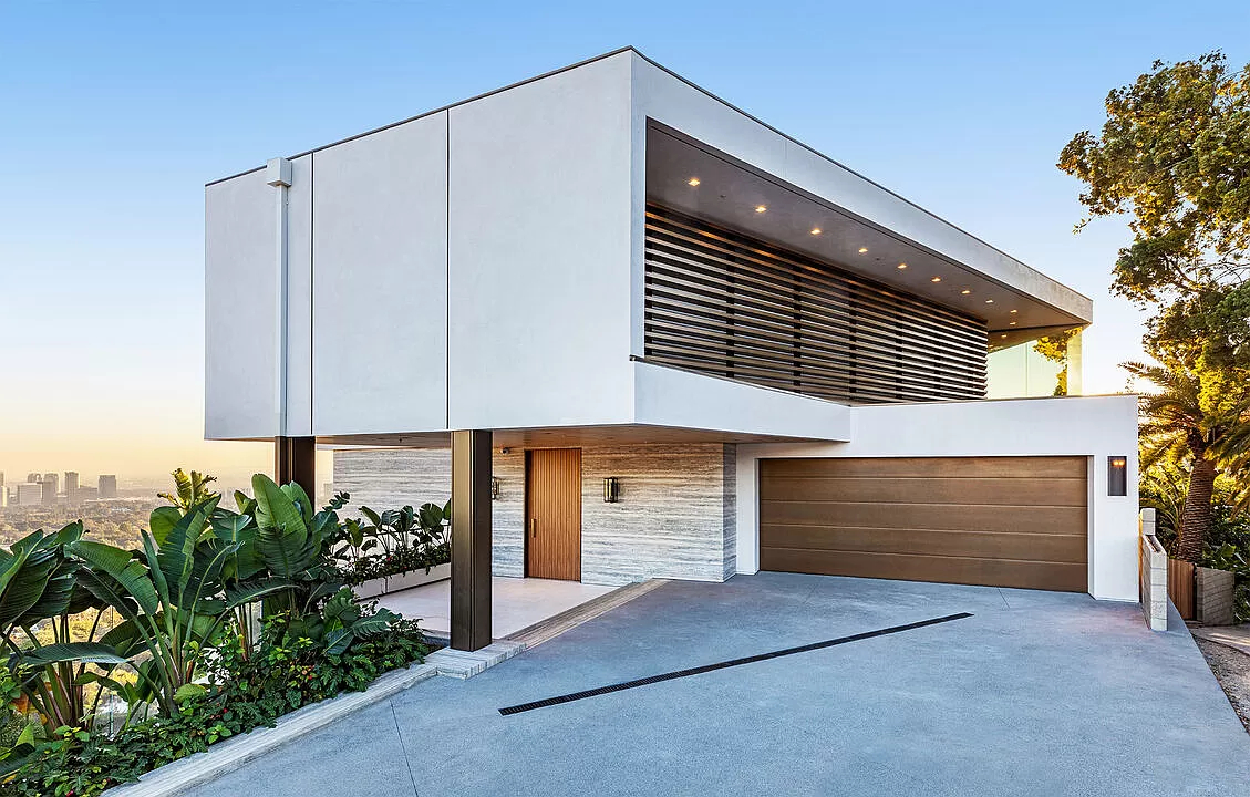 Front Entrance Driveway