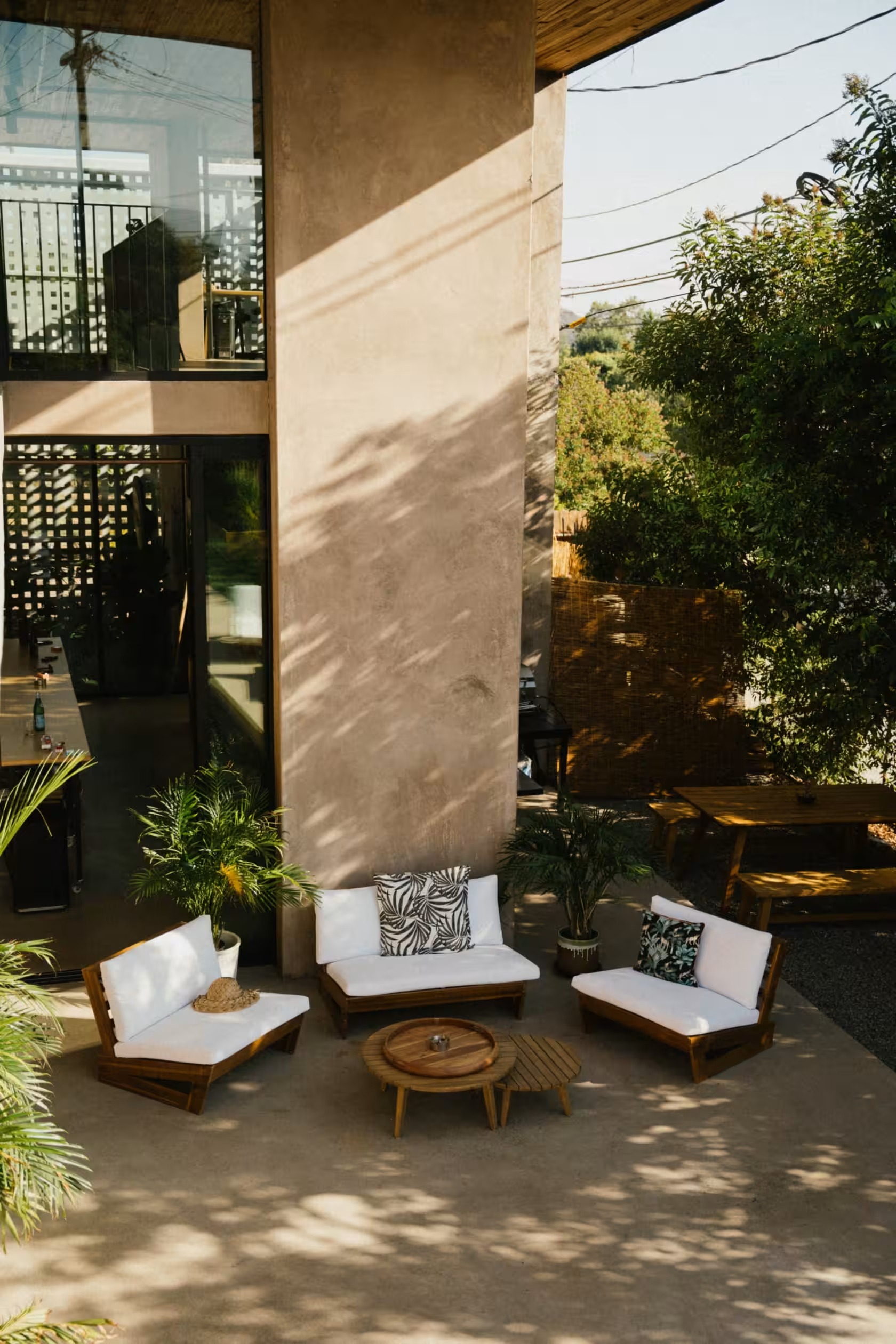 widen-1680-noupsize_78144-entire-venue-room