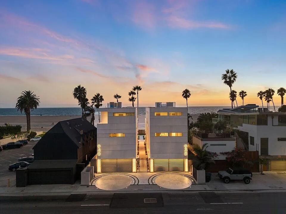 2896a6c8510b4fcbf5ace64c43a6783b-uncropped_scaled_within_1344_1008