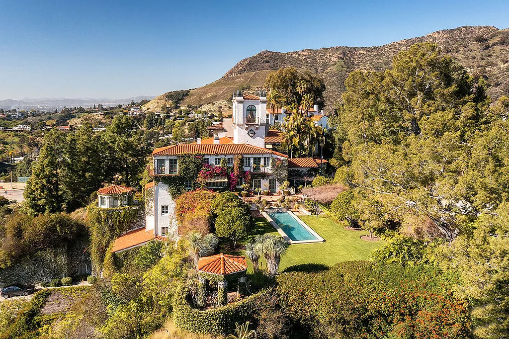 f0555efb7447d09b238eed24a158ae52-o_a