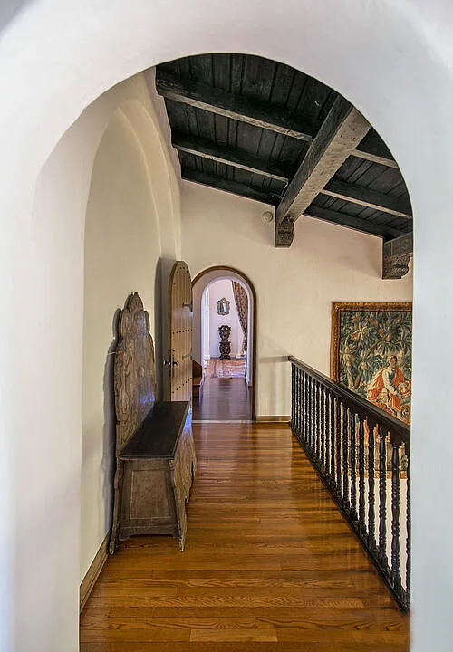 f20094a0aec8d202337999624302a093-o_a