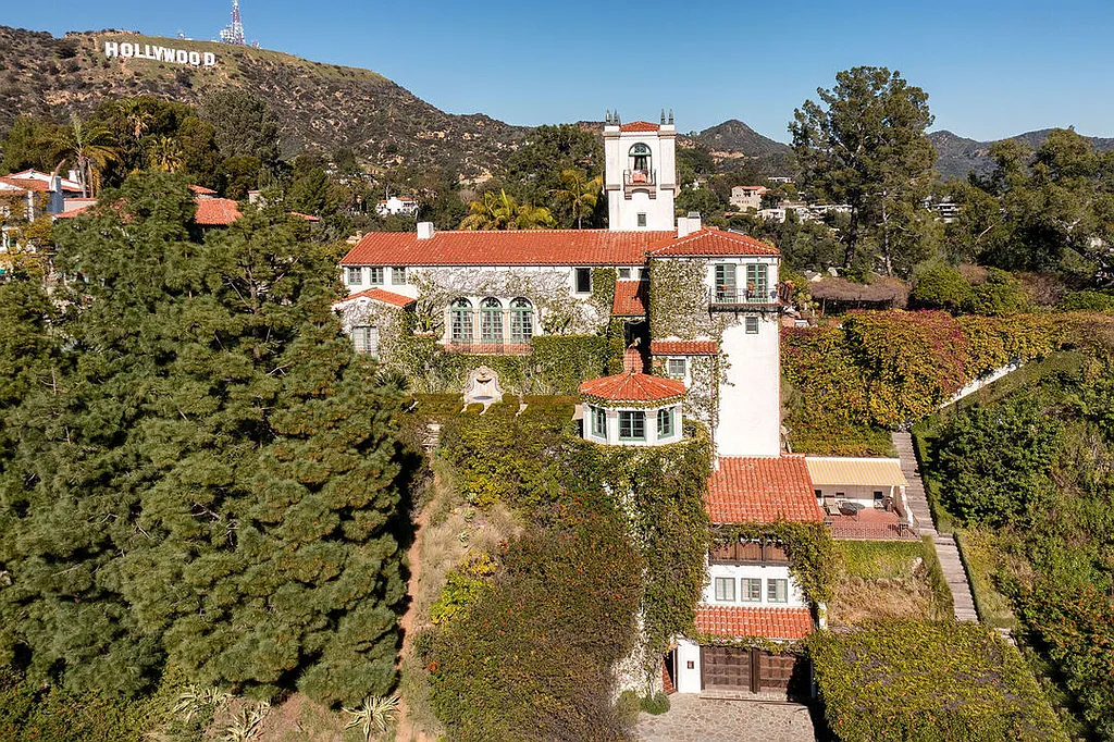 f60cd7c86f2c34890e5b33cfa5a2ce16-o_a