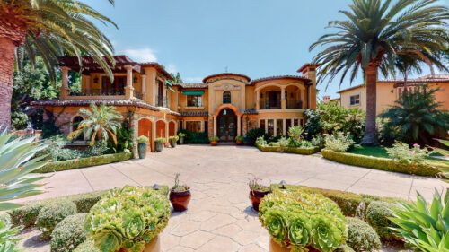 Front Entrance Drive Way (1)