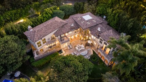 Carolwood 7