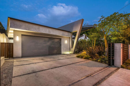 Front Entrance DriveWay