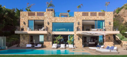 Outdoor pool and Seating area (3)