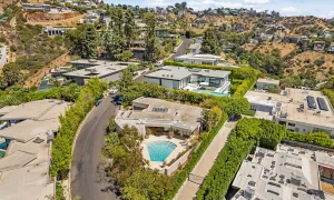 0498dd0745261d0f32651fadd8eb0c07-o_a