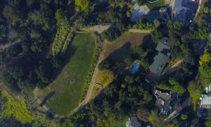 04d12f367f829adf2217a442ee5f4391-uncropped_scaled_within_1344_1008