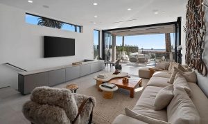 2ea2a7c4149785c5891612eacfbc8608-uncropped_scaled_within_1344_1008