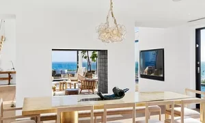 36f6079f3a1cd95a5d35ec94d32fcf7f-cc_ft_384