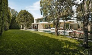 41fd8516c86a82fa28adf5ea619ce367-uncropped_scaled_within_1536_1152