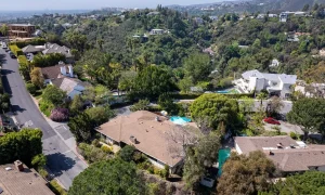 44a7989ab4485f6ec79f41ad9ea108a2-uncropped_scaled_within_1536_1152