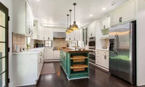 4ee793d62835d7f8d9adf3a3ade4768e-uncropped_scaled_within_1536_1152