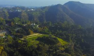 6b8d3fcde5fac02e2c5d2e8b12c9ccfd-uncropped_scaled_within_1344_1008