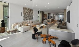 781e4b5f72a5cf199924b31153b38a81-uncropped_scaled_within_1344_1008