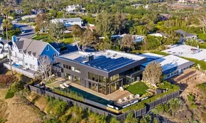 801552ed1fbf84fe0f78e5744bbfb862-cc_ft_384