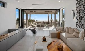 86b0cc81d33e8799a1d15fb8359ff975-uncropped_scaled_within_1344_1008