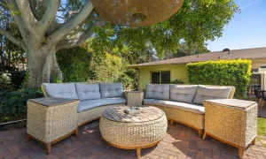 88819e7538f9661c1af8ac14499fb37a-uncropped_scaled_within_1536_1152