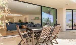 9f44ddb504839a4d68f2b8d9b39a1ade-o_a