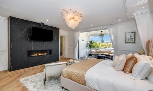 Master Bathroom (3)