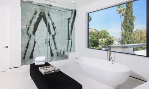 Master Bedroom Bathroom