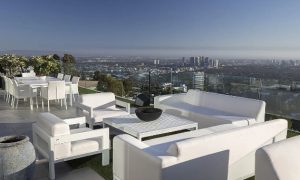 Outdoor Seating Area