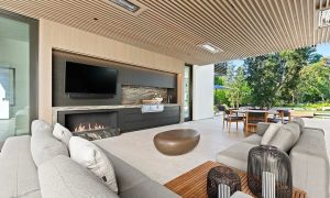 Outdoor Seating area (1)