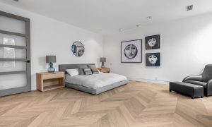 Professional real estate photographer in Los Angeles. Offering high-quality photography for listings, Airbnb, luxury properties, and commercial real estate.