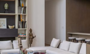Professional real estate photographer in Los Angeles. Offering high-quality photography for listings, Airbnb, luxury properties, and commercial real estate.