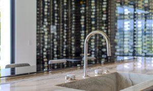 Professional real estate photographer in Los Angeles. Offering high-quality photography for listings, Airbnb, luxury properties, and commercial real estate.
