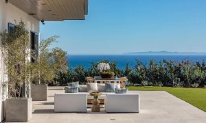 ab887830a8535eecc739cfe97a6ca880-o_a