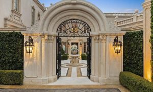 c16af6319ad70badd72829f561ac6705-uncropped_scaled_within_1344_1008