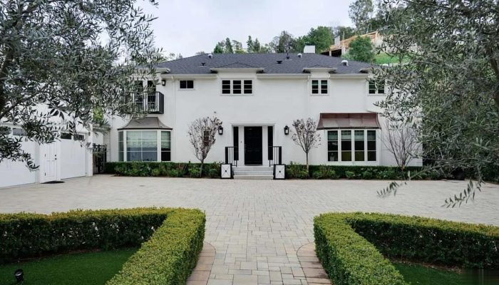 c4023696ee05152c19788fdbff8083dd-uncropped_scaled_within_1344_1008