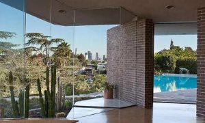 c7a246ee1cfd25ad097dc6e3dd121e21-uncropped_scaled_within_1536_1152