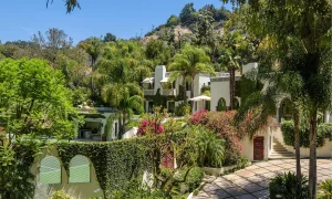 d6c701a61c40861242744cff3d1478f2-uncropped_scaled_within_1344_1008