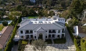 emgfirt0aaepadw8gfzo