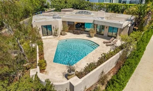 fc6cff98c12f248ad30478f908109f44-o_a